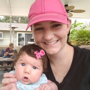 Meet your Posher, Stephanie